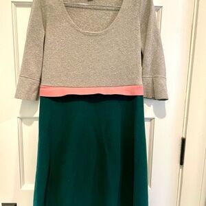 Boden Gray and Teal women’s medium knit Dress with Pink Accents
